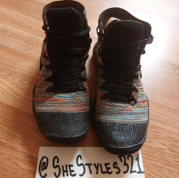 Nike Flyknit - Picture 2 of 4